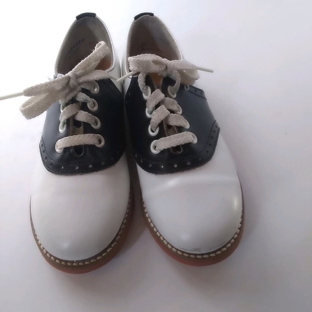 Shoe's